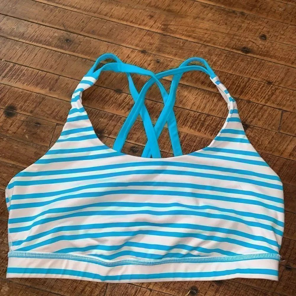 Lululemon Energy twin blue stripe strappy Athleisure size 2 bra
